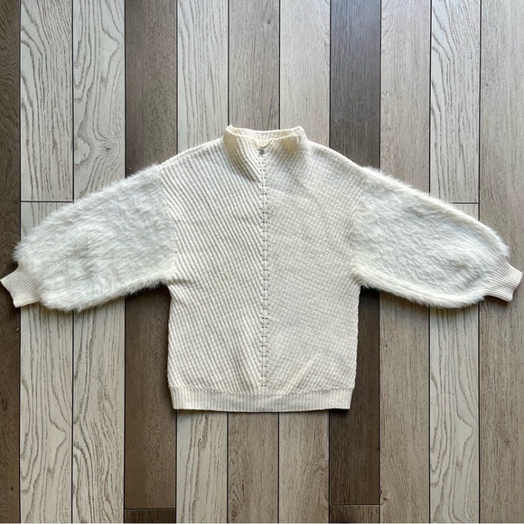 Anthropology sweater - Picture 1 of 4